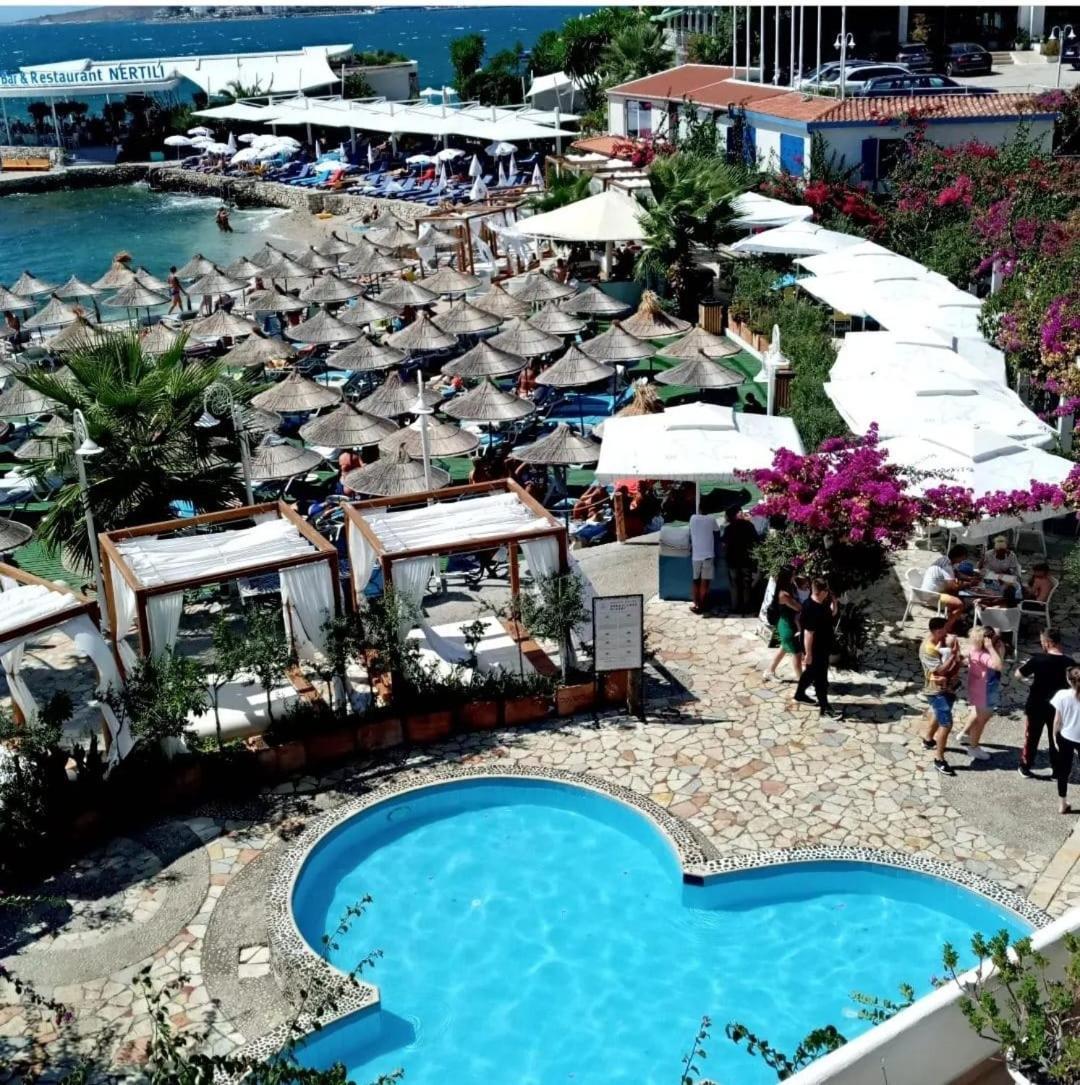 Bougainvill Sunset Villa Sarandë エクステリア 写真