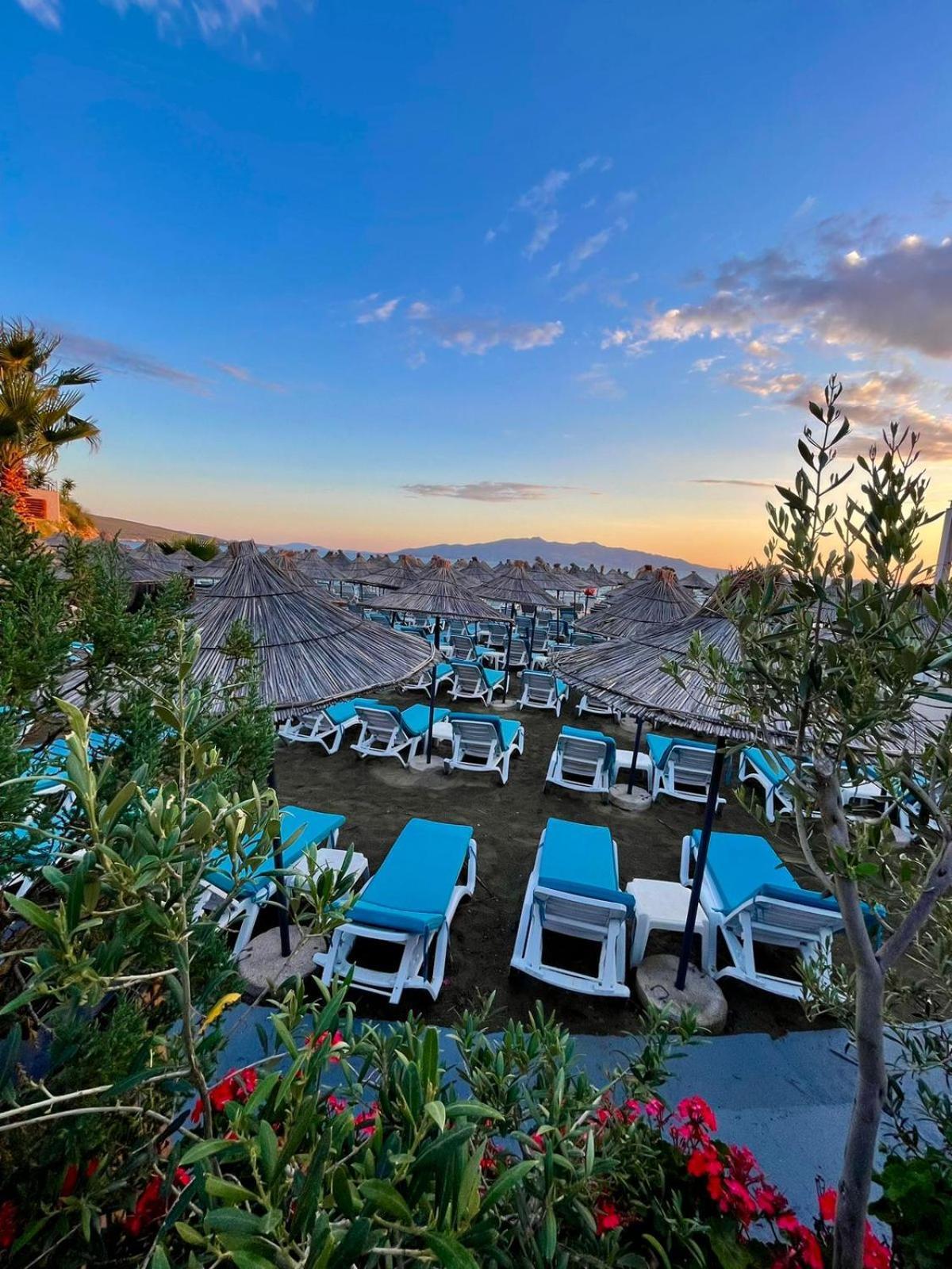 Bougainvill Sunset Villa Sarandë エクステリア 写真